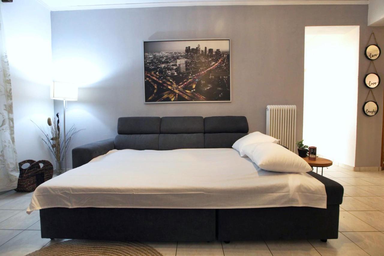 Angelina'S Boutique Suite In Nafplio City Екстер'єр фото