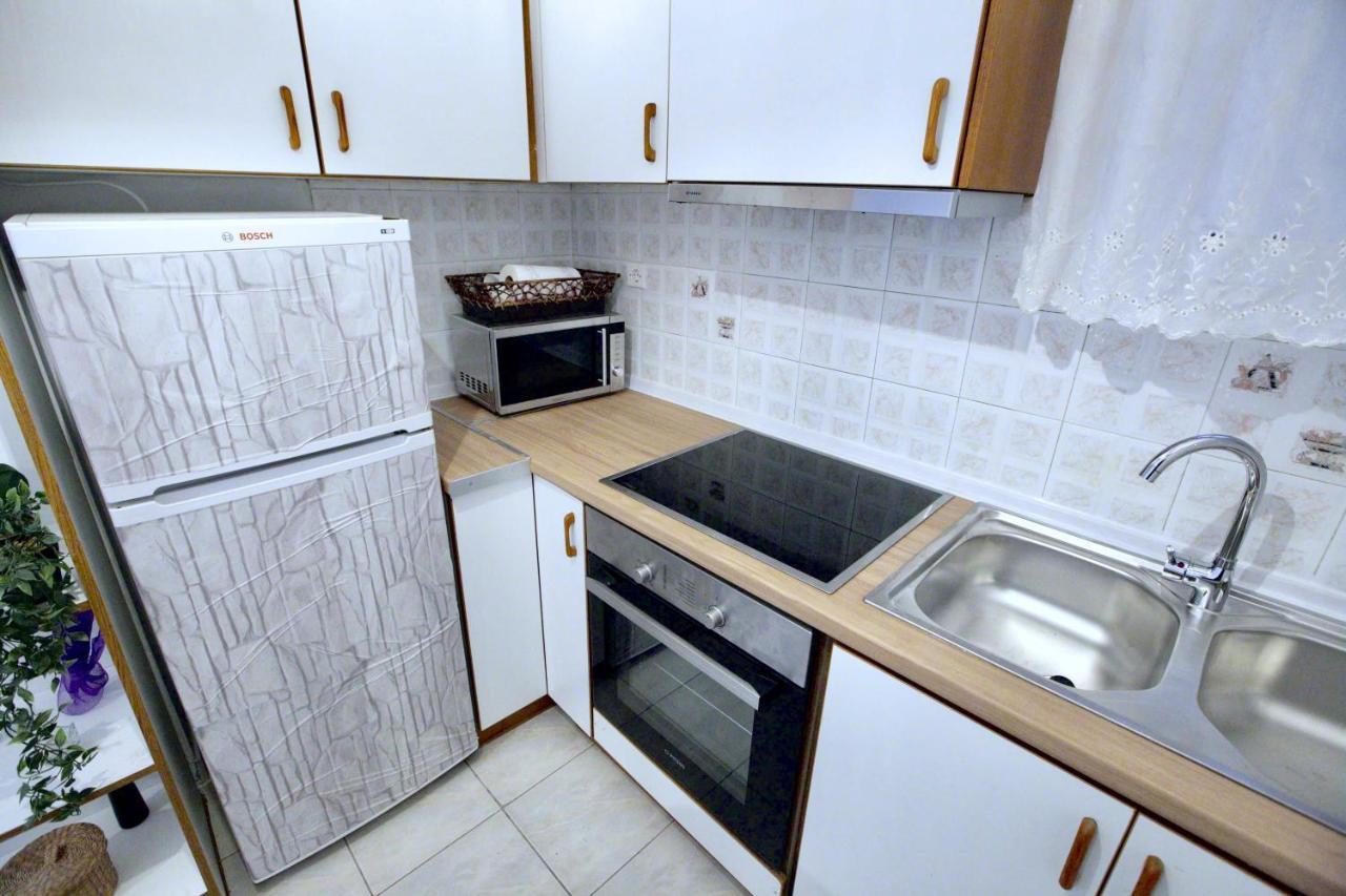 Angelina'S Boutique Suite In Nafplio City Екстер'єр фото